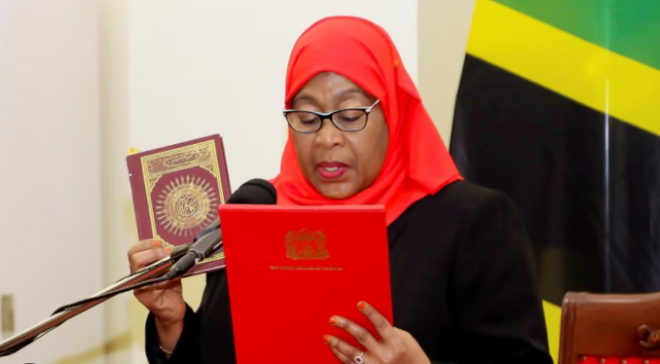 Le président tanzanien Hassan prête serment après des manifestations post-électorales contestées