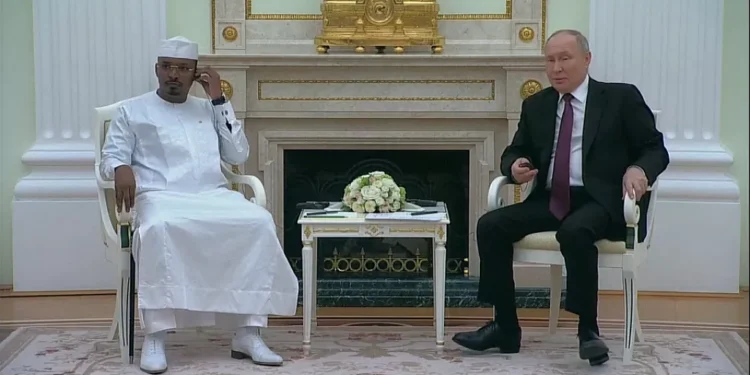 Le président tchadien rencontre Poutine à Moscou