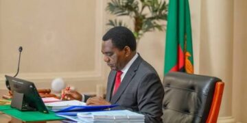 Le président zambien Hichilema mobilise les étudiants avant l'élection de jeudi