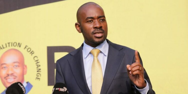 Le principal leader de l'opposition au Zimbabwe démissionne, affirmant que son parti a été détourné par le parti au pouvoir du président