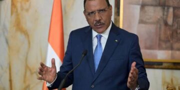 Le putschiste nigérien Mohamed Bazoum toujours détenu à la fin de son mandat présidentiel