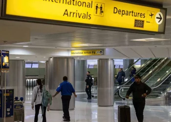 Les États-Unis envisagent d'étendre l'interdiction de voyager à d'autres pays africains.