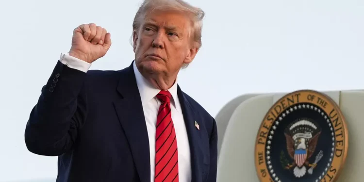 Les États-Unis relancent le programme de caution de visa de 15 000 dollars pour les voyageurs en provenance de pays à haut risque