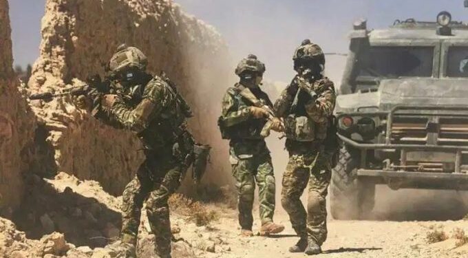 Les affrontements au Mali: les rebelles de Tuareg infligent des pertes au gouvernement et aux forces marcénaires