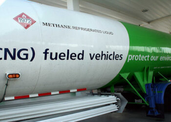 Les automobilistes nigérians passent au gaz pour réduire les coûts de carburant et la pollution