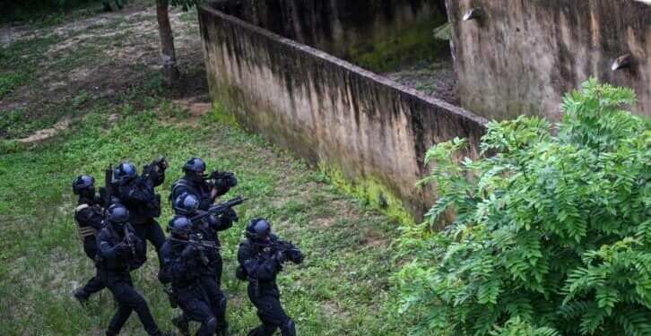 Les autorités malgaches et ivoiriennes démantèlent un réseau de l’État islamique