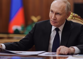 Les calendriers à l'effigie de Poutine s'arrachent à l'approche du Nouvel An russe