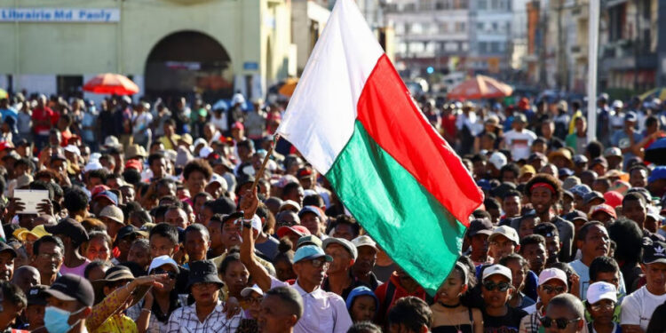 Les manifestants malgaches de la génération Z marquent le premier anniversaire de la chute de Rajoelina