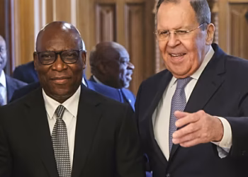 Les ministres des Affaires étrangères russe et malgache s'entretiennent à Moscou