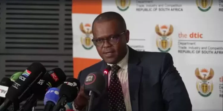 Des responsables sud-africains affirment que les droits de douane américains prévus pourraient menacer 30 000 emplois.