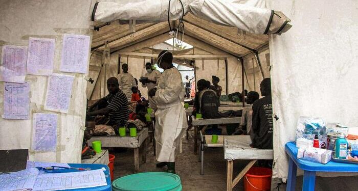 Les stocks de vaccins contre le choléra s’épuisent alors que l’Afrique lutte contre les épidémies