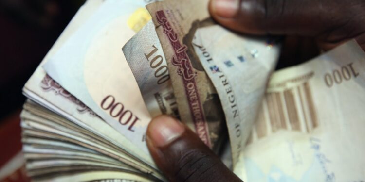 Les travailleurs migrants ont envoyé 685 milliards de dollars US de fonds à leurs familles en 2024.