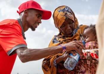 Mo Farah est témoin de l'impact du changement climatique sur la malnutrition infantile au Somaliland