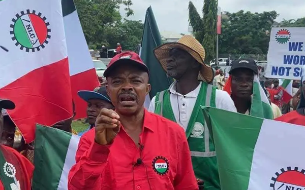 Nigeria : les salaires des fonctionnaires ont augmenté jusqu'à 35 pour cent