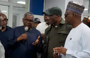 La raffinerie Dangote du Nigéria en pourparlers avec la Libye pour sécuriser le pétrole