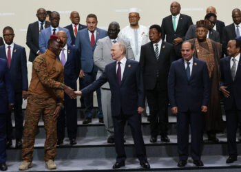 Poutine organise des discussions avec les dirigeants africains sur la sécurité