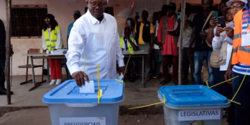 Réactions partagées en Guinée-Bissau après l'interdiction de retour du président évincé