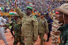 Retour au calme à Niamey, la capitale du Niger, au lendemain d'une mutinerie militaire.