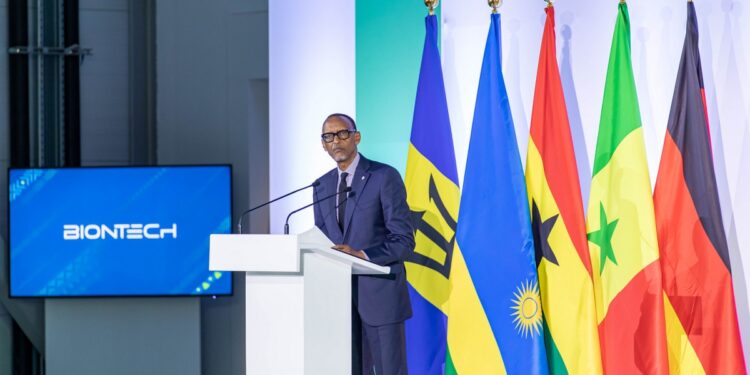 Rwanda : la construction de la première usine de vaccins à ARNm entre dans une phase clé