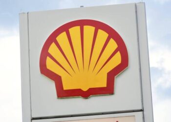 Shell dément les informations selon lesquelles le géant de l'énergie serait en pourparlers pour racheter BP.