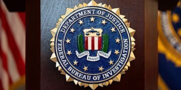 Six Nigérians vont répondre aux États-Unis d'accusations liées à une escroquerie sentimentale en ligne de 6 millions de dollars