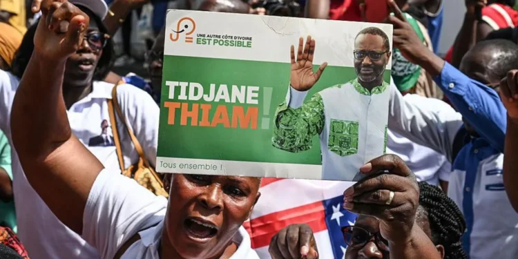 Tidjane Thiam : « Je suis né Ivoirien » – L’ancien banquier écarté de la présidentielle conteste son exclusion