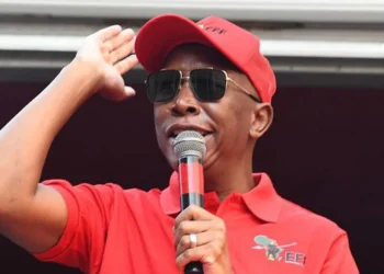 Un député sud-africain incendiaire interdit d'entrée au Royaume-Uni