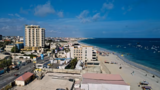 Un migrant somalien raconte les tortures subies en Libye, mais affirme que l'espoir d'une vie meilleure le motive toujours.