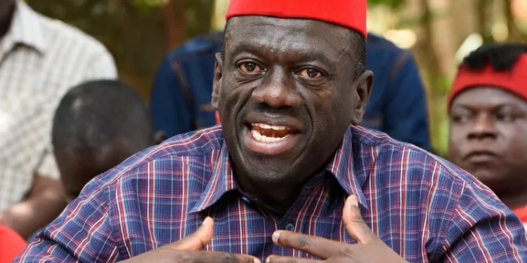 Un opposant ougandais arrêté