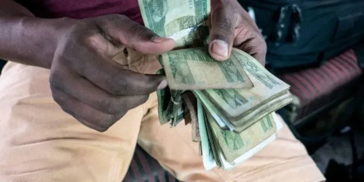 Un problème de la Commercial Bank of Ethiopia permet aux clients de retirer des millions