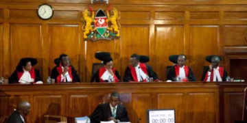 Un tribunal kenyan ordonne l'arrestation d'un ressortissant britannique accusé du meurtre d'une habitante