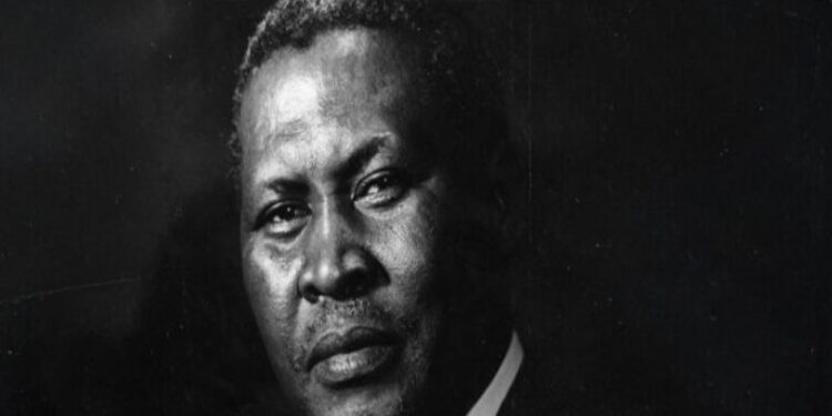 Un tribunal sud-africain conclut à l'assassinat d'Albert Luthuli, figure emblématique de la lutte anti-apartheid, et non à sa mort accidentelle.