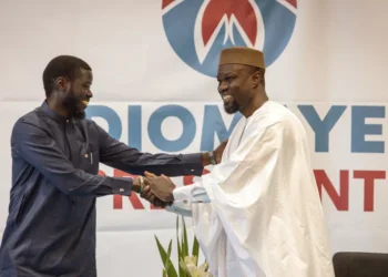 Guerre politique au Sénégal entre le président Faye et le Premier ministre Sonko