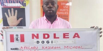 Un influenceur nigérian arrêté pour trafic de cocaïne