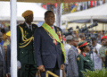 Le président zimbabwéen Mnangagwa promulgue une loi prolongeant son mandat présidentiel jusqu'en 2030.