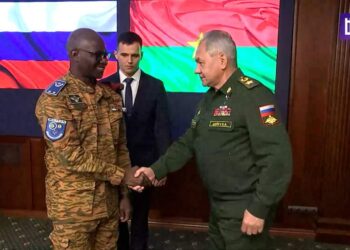 Le Burkina Faso et la Russie discutent de coopération militaire