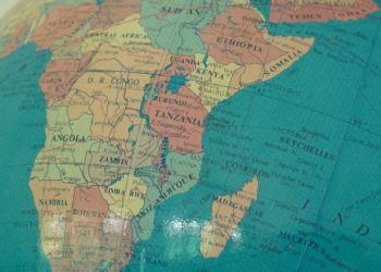 فرنسا وفخ الاستعمار الجديد في غرب إفريقيا