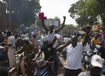 ثورة (30 أكتوبر) في بوركينافاسو: قراءة سياسية ونظرة مستقبلية