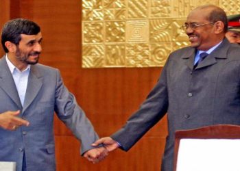 لماذا أغلقت الخرطوم المراكز الثقافية الإيرانية في السودان .. ؟