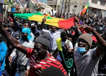 ديموقراطية جيل الفيسبوك في أفريقيا