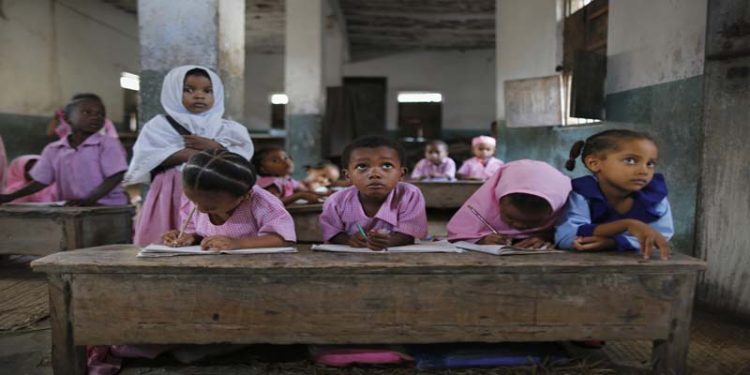 معوّقات التعليم العربي الإسلامي في غرب إفريقيا.. الأسباب وسبل العلاج