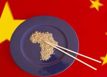 الصين الصاعدة.. وفرنسا الآفلة في قلب إفريقيا