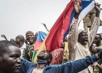 ترويكا التَّحرُّر من «الاستعمار» في غرب إفريقيا