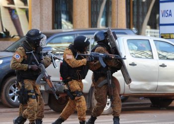 الأزمة الأنجلوفونية بالكاميرون.. صراعٌ من أجل الحياة السياسية والتعدُّد الثقافي