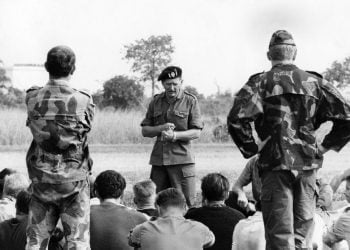 عين على إفريقيا:وفاة المرتزق الأبرز مايك هور “المجنون”