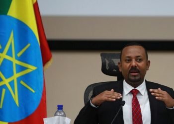 عين على إفريقيا (1-10 أبريل 2021): حرب التيجراي تهدد “حُلْم” الوحدة الإثيوبية