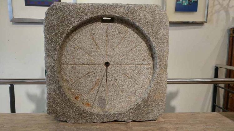 قضية الزمن في منظور غرب إفريقيا، وتأثير الإسلام في تغيير طقوسه