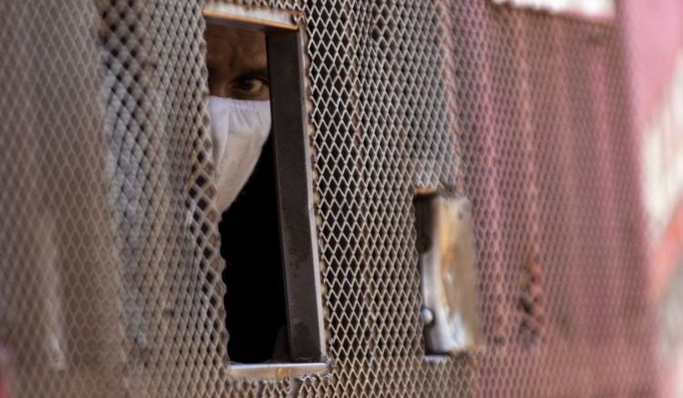 عين على إفريقيا (26-27 أبريل): “دبلوماسية القناع”: إفريقيا والتنافس الصيني-الأمريكي