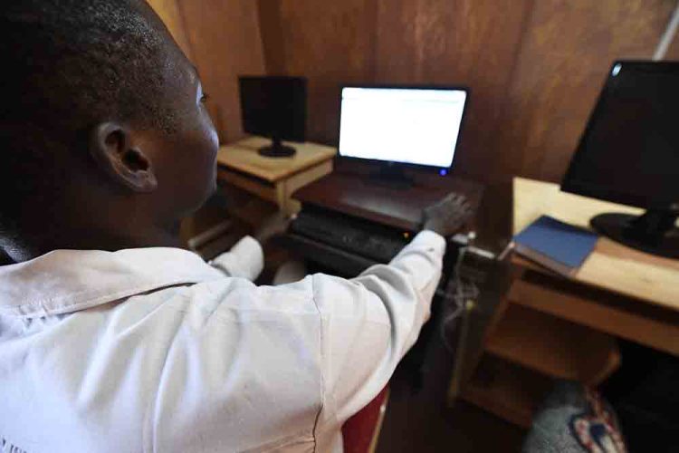 استكشاف مفهوم «الشَّباب» في الثَّقافات الإفريقيَّة