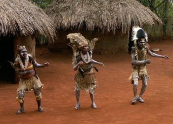 قبيلة الكيكويو في كينيا: متلازمة الهيمنة على السلطة والثروة